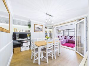 Photo 15- click for photo gallery